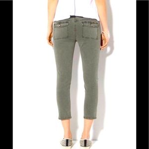 aeo• olive stretch jegging crop• sz 6